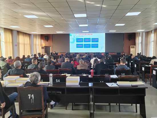 岳池县农业农村局：召开农药经销商法律法规与综合技术服务培训会