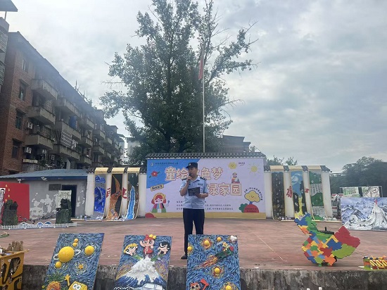 南充市顺庆区潆溪派出所：借力文艺汇演 筑牢禁毒反诈防邪安全防线